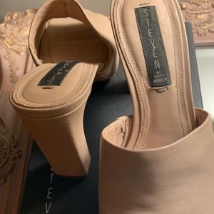 Steve Madden - Jensen slides size 9.5